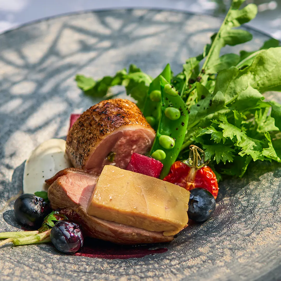 結婚式を、北海道旅行に。大切な人と過ごす、特別な一日をここで