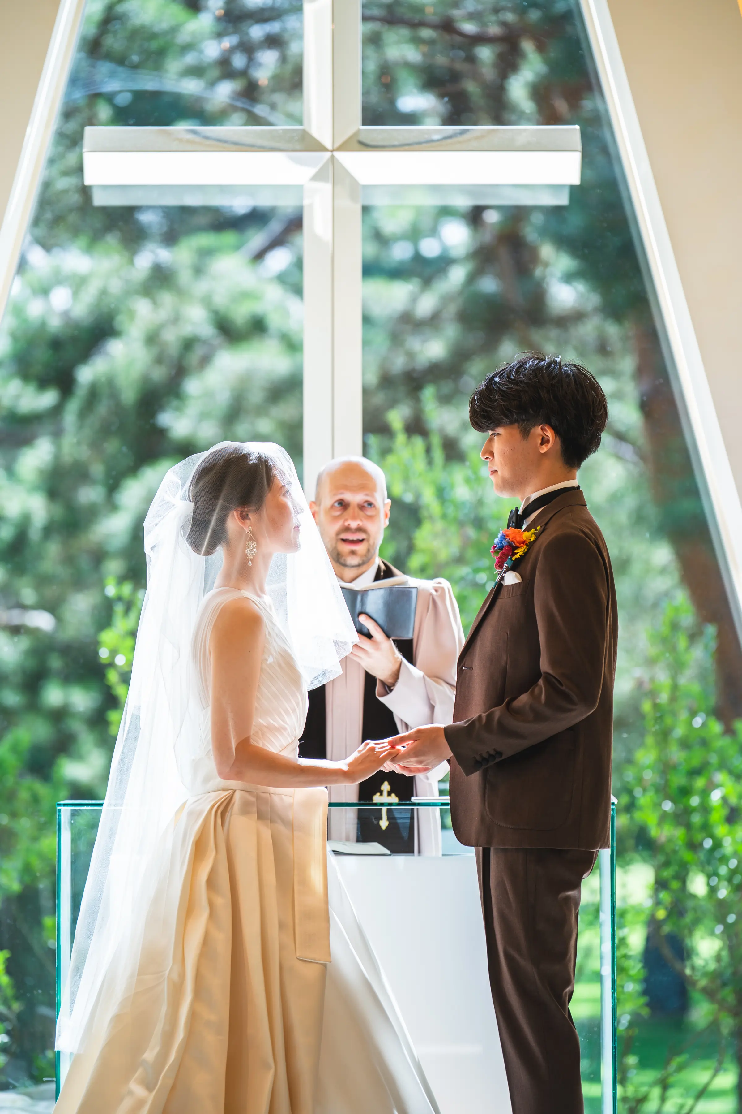 青空と大自然に包まれたガーデンで大切なゲストと過ごす特別な1日*ウエディングレポートをチェック！