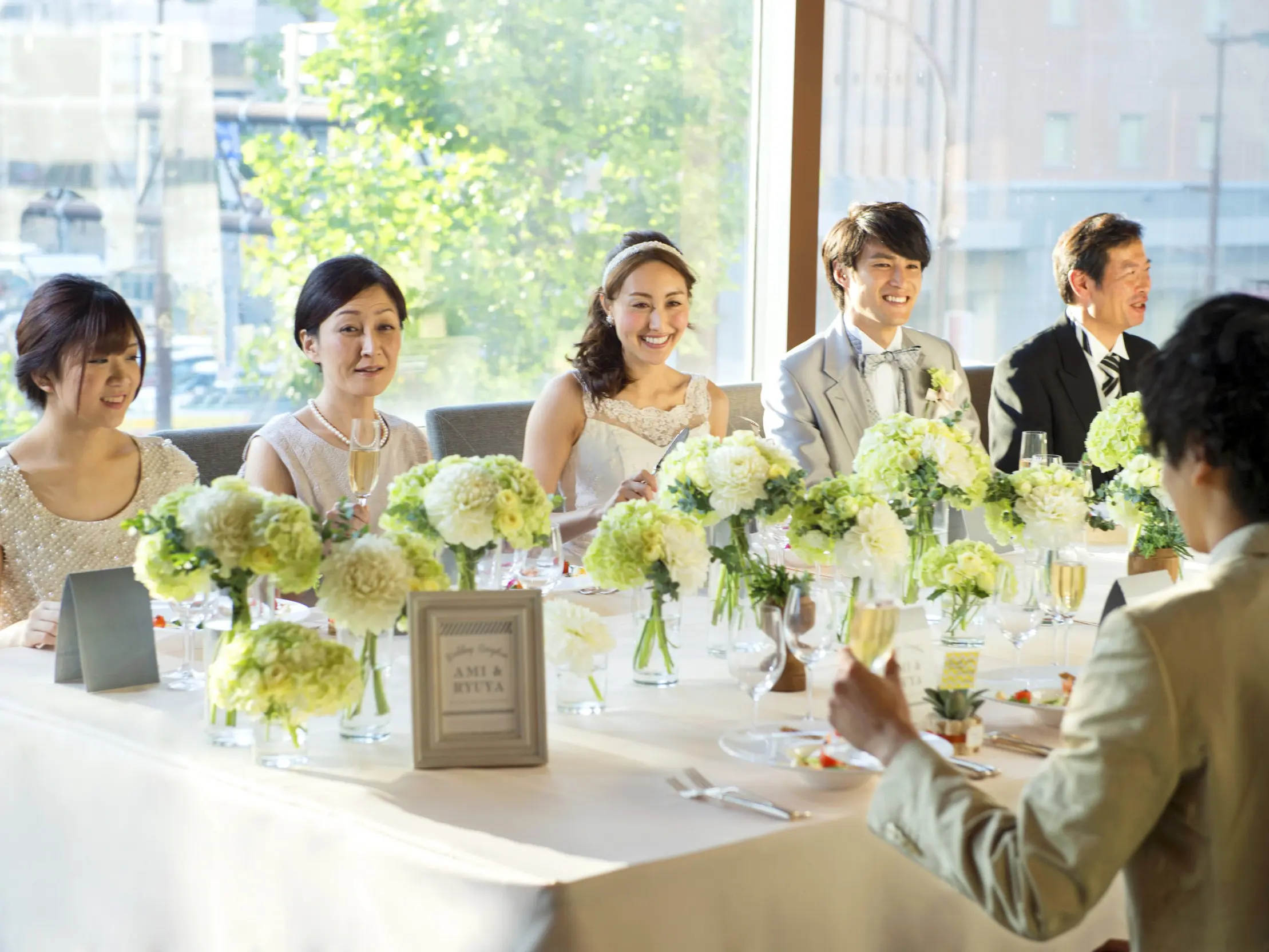 少人数婚×日程限定キャンペーンを実施。少人数だからこそ叶う、忘れられない幸せの時間♪