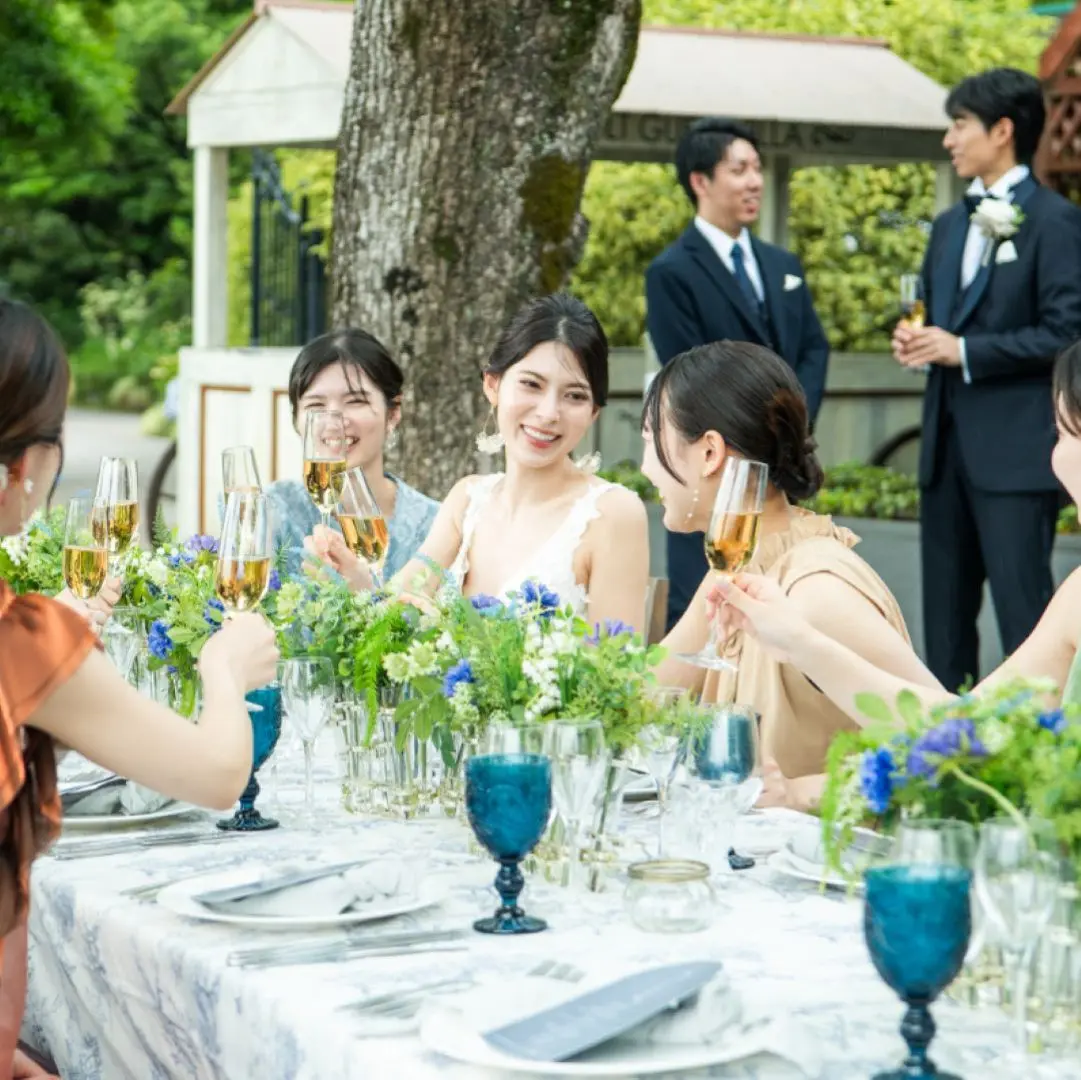 【鹿児島の絶景一望】18もの多彩な会場と美食で叶う理想の結婚式｜長年支持されてきた理由はこちらから↓