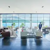 W the style of wedding