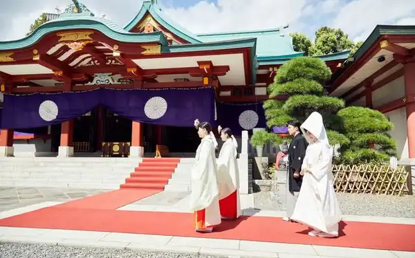 東京で神前式 神社や仏閣で結婚式をするなら みんなのウェディング