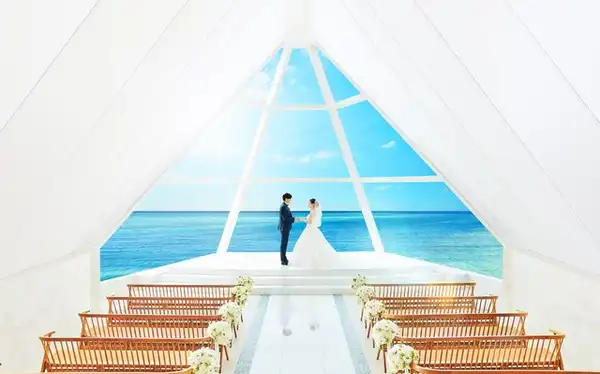 沖縄で2人だけの挙式がokの結婚式場 みんなのウェディング