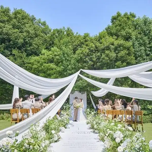 立川・府中・調布でガーデンウェディング・緑あふれる結婚式場