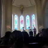 ステンドガラスが素敵