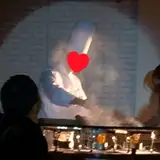 シェフがメインのお肉を焼き始めると…