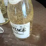 金粉シャンパン