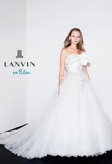 LANVIN en Bleu(ランバン オン ブルー) のウェディングドレス
