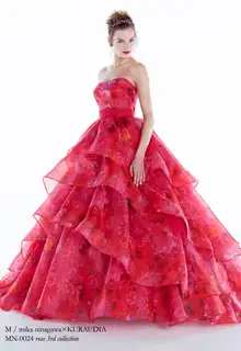 M Mika Ninagawa エム ミカニナガワ のウェディングドレス ブライダル衣装