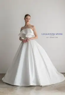 お値下げも承ります | leggenda spose ウェディングドレス 𝑳𝑬𝑮𝑮𝑬𝑵𝑫𝑨 𝑺𝑷𝑶𝑺𝑬 / レジェンダスポーゼ
