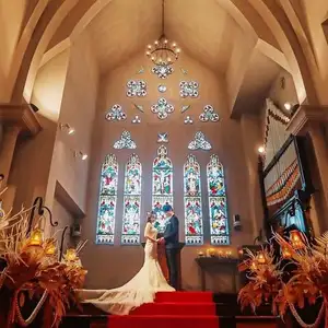 本格教会で誓う、ふたりだけの感動挙式