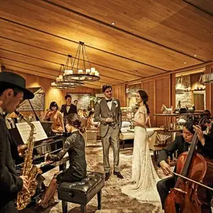 【23年平日】ゆったりとした結婚式を叶える！60名290万円
