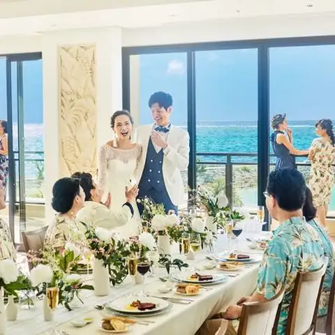 10名 707 400円 平日 挙式 10名会食プラン アートグレイス オーシャンフロントガーデンチャペル 沖縄 みんなのウェディング