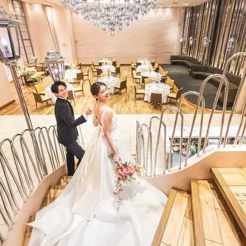 9日まで限定値下げ！dress 9〜11号約M・Lサイズ(ウエディング結婚発表会 missswteet1122_wd1152