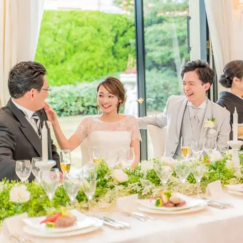 10名 558 000円 家族だけの挙式をお考えの方に アットホーム親孝行プラン ヴィラ グランディス ウエディングリゾート 金沢 みんなのウェディング