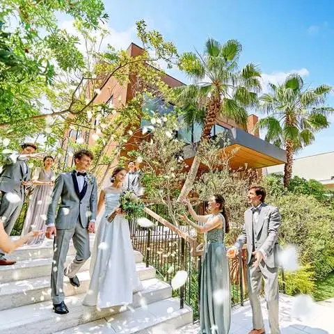 60名 2 686 860円 22年7月までの結婚式をお得に 最大30万円offプラン ラピスアジュール Lapis Azur みんなのウェディング