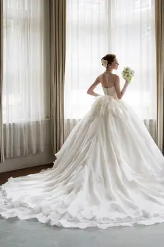 価格からウェディングドレスを探す｜ウェディングドレスのレンタルや 