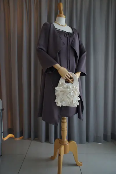 1枚目 コートドレス