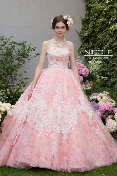 Nicole ニコル のウェディングドレス ブライダル衣装一覧