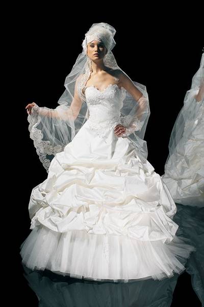 Herve Mariage(エルベ マリアージュ) のウェディングドレス 
