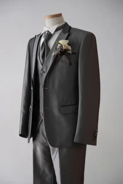 タキシードの衣装 byみんなのウェディング（16ページ目）