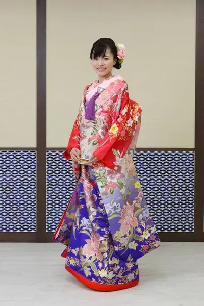 打掛・色打掛の衣装 byみんなのウェディング（13ページ目）