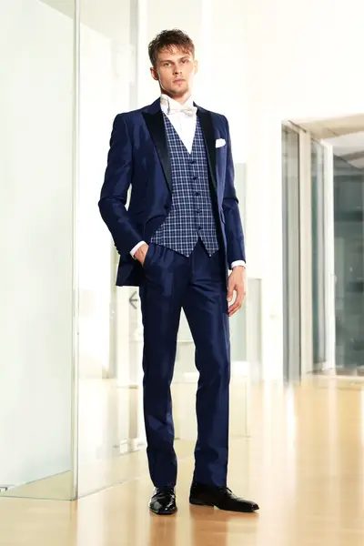 13枚目 SHORT TUX 6012