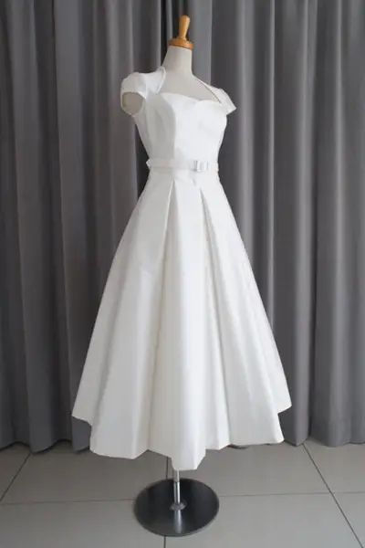 40枚目 Silk shantung midi dress