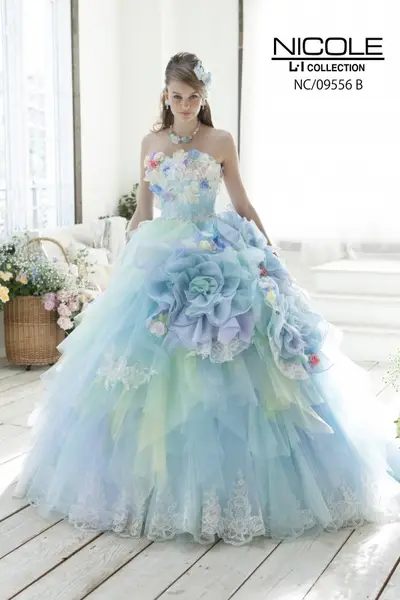 NICOLE(ニコル) のウェディングドレス・ブライダル衣装一覧 2ページ目