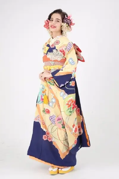 8枚目 ENISHI　濃藍貝合わせ