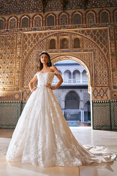 21枚目 PRONOVIAS 2022 collection TURPAN