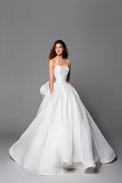 【ヴェール付き】カンタベッラ ウェディングドレス OD-681アントニオリーヴァ ヴェール付き】カンタベッラ ウェディングドレス OD-681アントニオ