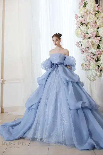 青・ブルー系のカラードレス byみんなのウェディング 青・ブルー系のカラードレス byみんなのウェディング