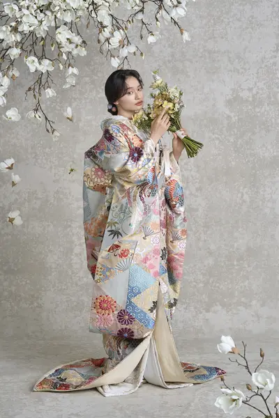 17枚目 【オリジナル和装 裂取り四季花文 - きれどりしきばなもん -】