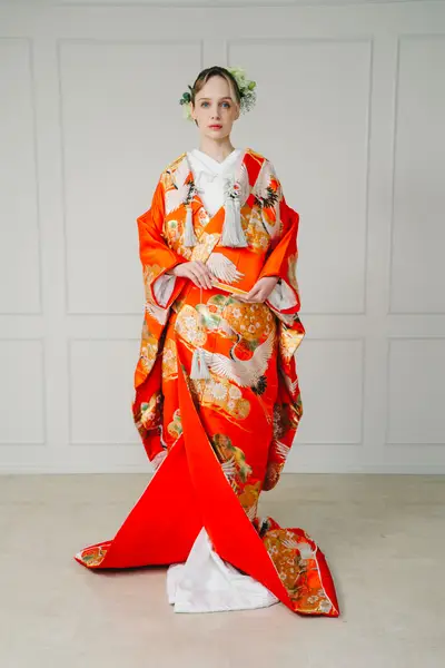 9枚目 紅鶴絢爛（こうかくけんらん）