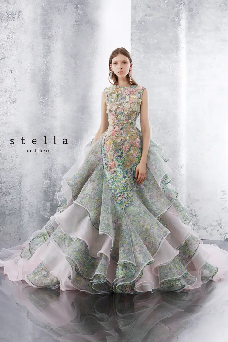 stella de libero(ステラ デ リベロ) のウェディングドレス