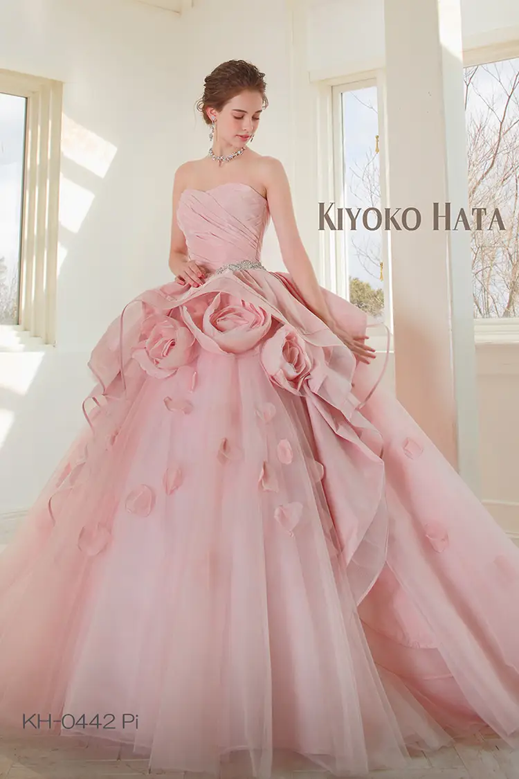 ピンク系のカラードレス byみんなのウェディング（25ページ目）