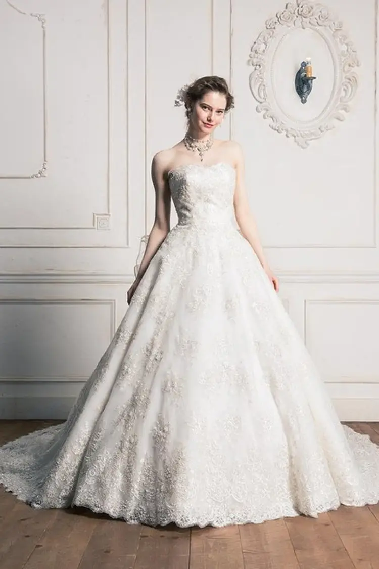 Aラインのウェディングドレス Byみんなのウェディング