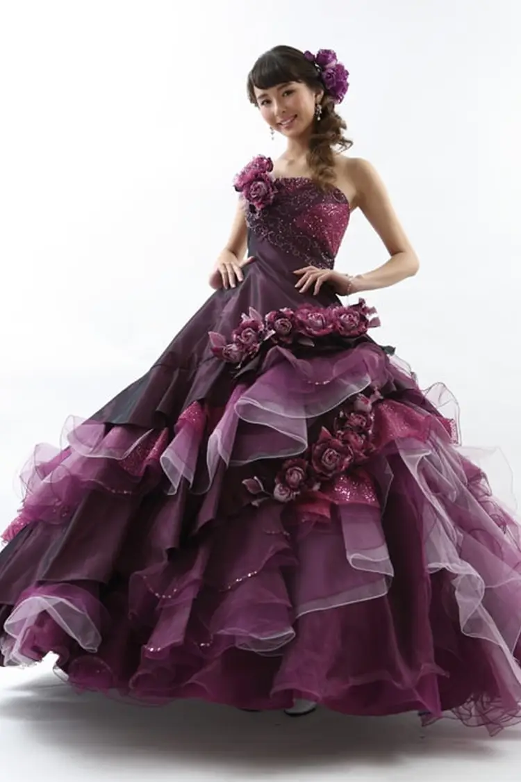 パープル×ブラック　カラードレス 紫・パープル系のカラードレス byみんなのウェディング（4ページ目）