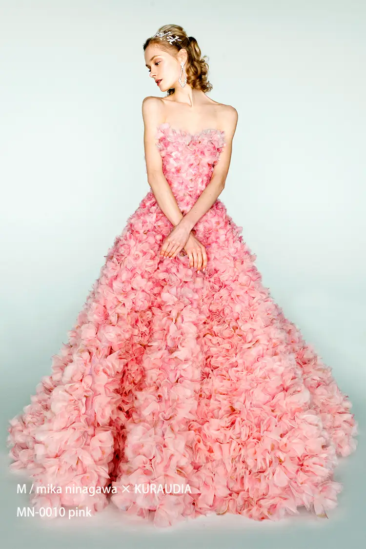 ピンク系のカラードレス Byみんなのウェディング