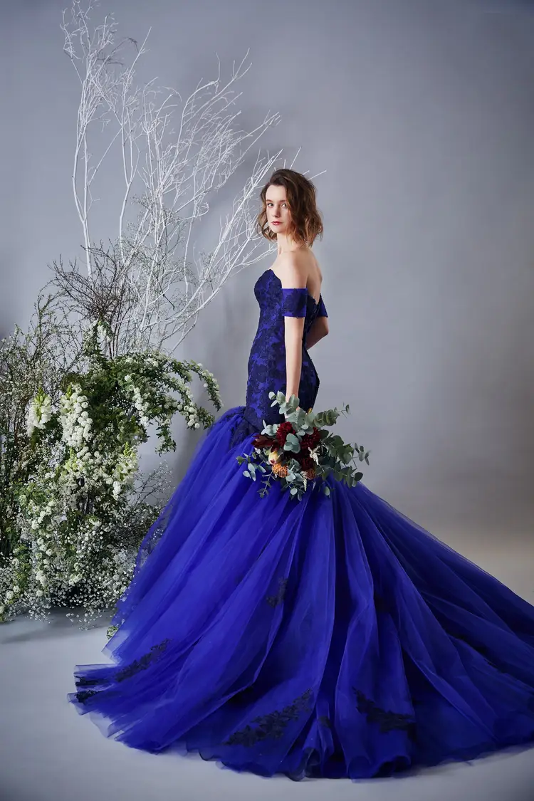 青・ブルー系のカラードレス byみんなのウェディング