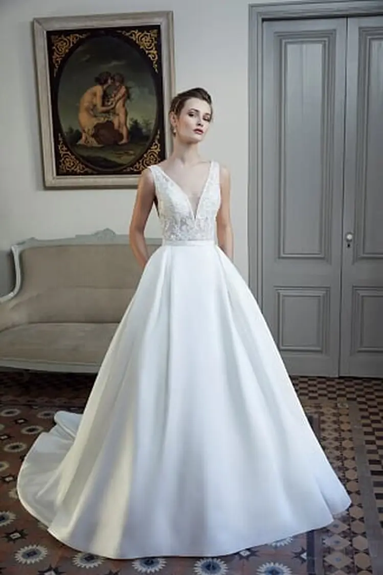 Aラインのウェディングドレス byみんなのウェディング（68ページ目）