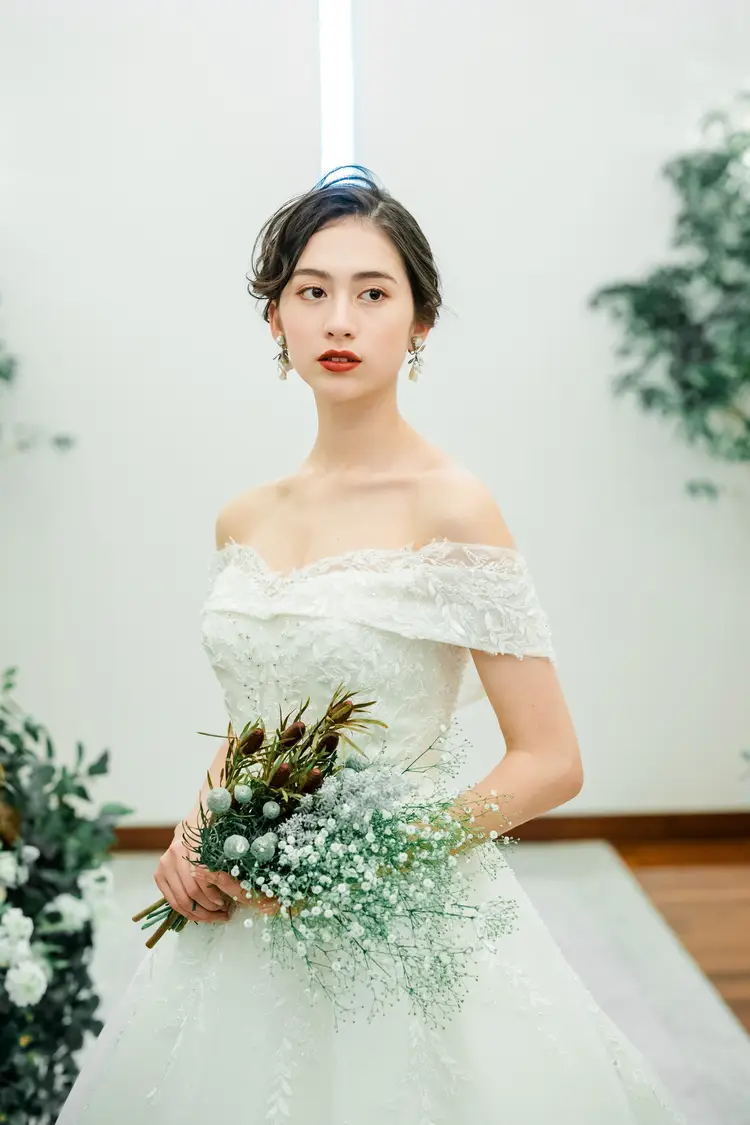 ウエディングドレス 披露宴 結婚式 前撮り ホワイト 結婚式 挙式 ウエディングドレス 前撮り 2次会 家族式 花嫁