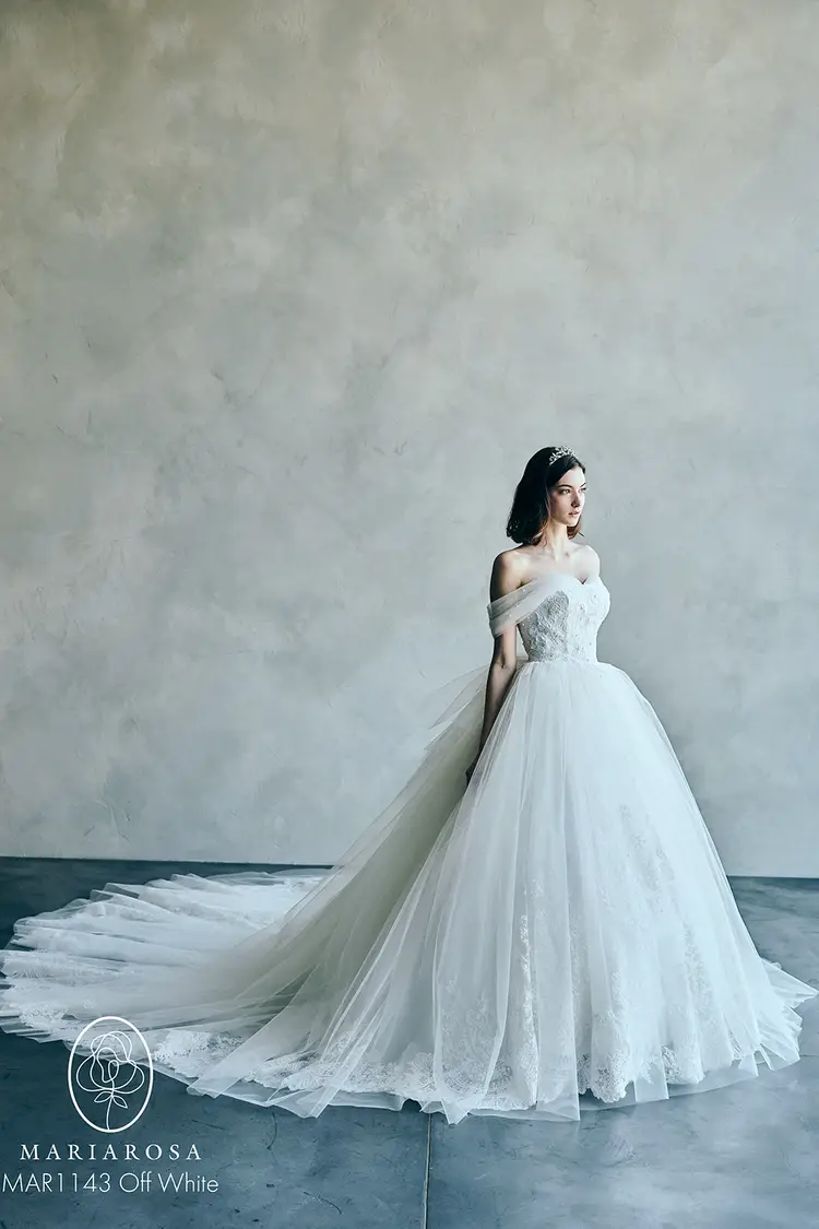 WITH A WHITE ウェディングドレス