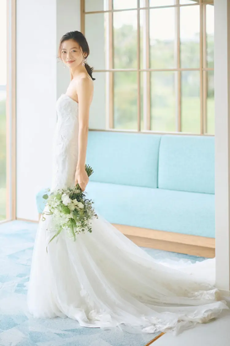 マーメイドラインのウェディングドレス byみんなのウェディング（2