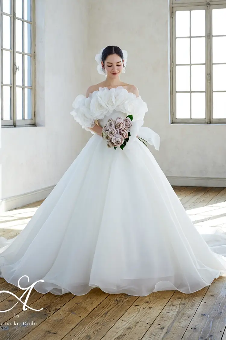 【新品未使用】ホワイト ウェディングドレス ウェディングドレス 二次会 結婚式 披露宴 ブライダル ロング