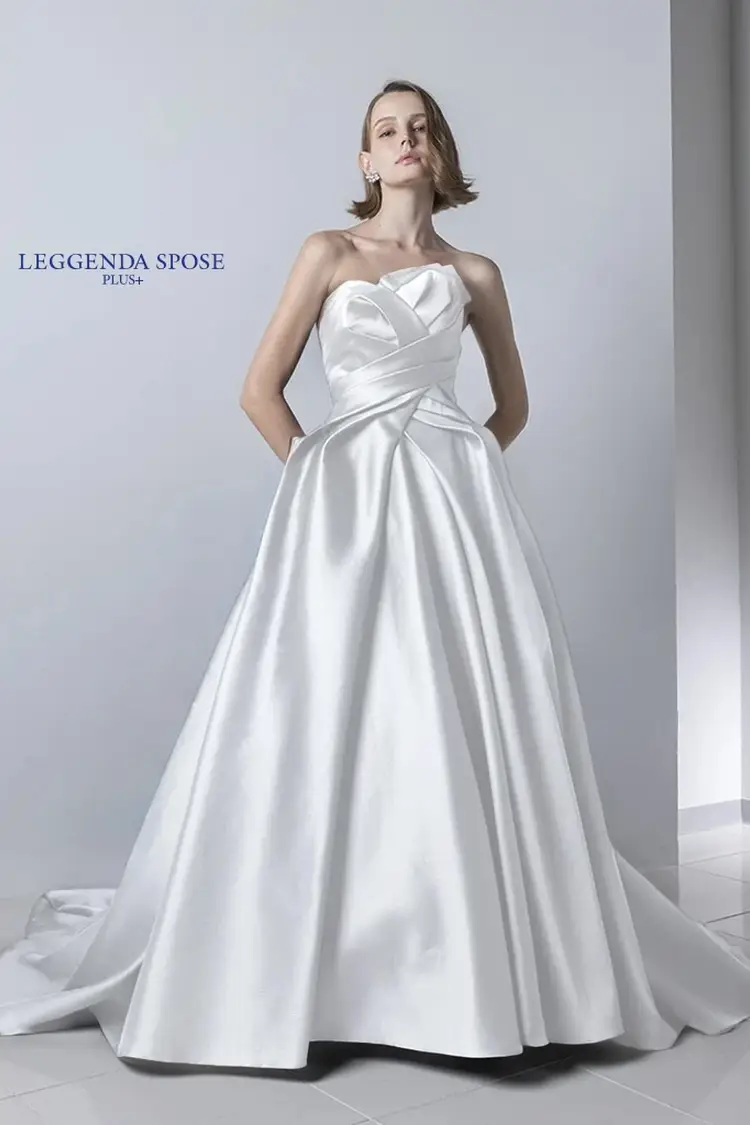 LEGGENDA SPOSE(レジェンダ スポーゼ) のウェディングドレス