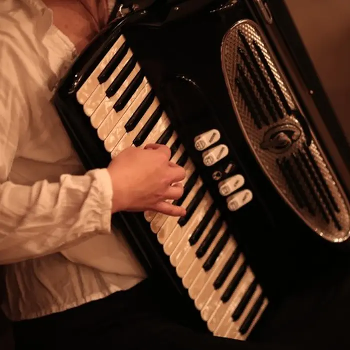 main_17168_2}