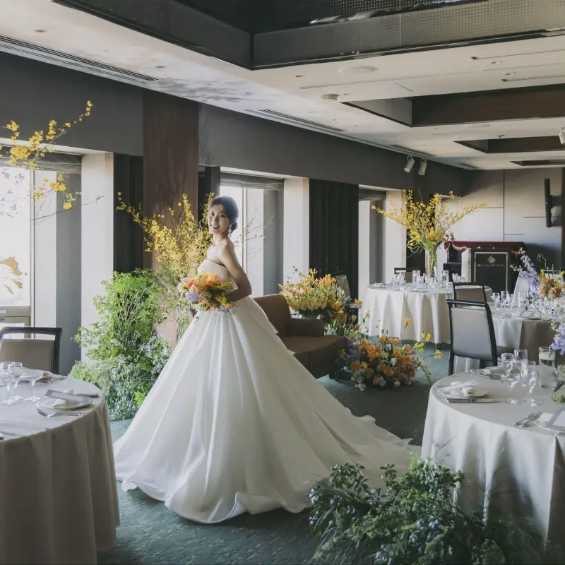 4/21（火）10:30〜18:30 - 【1日1組限定】洗練ドレス試着×感動チャペル体験フェア - 浅草ビューホテル｜みんなのウェディング