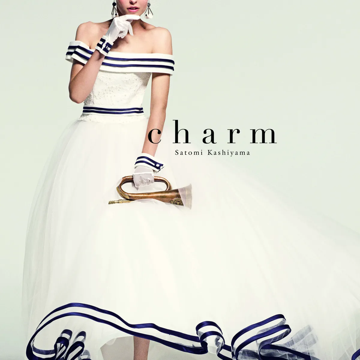 SIC0052 W×ネイビー｜charm(チャーム)のウェディングドレス
